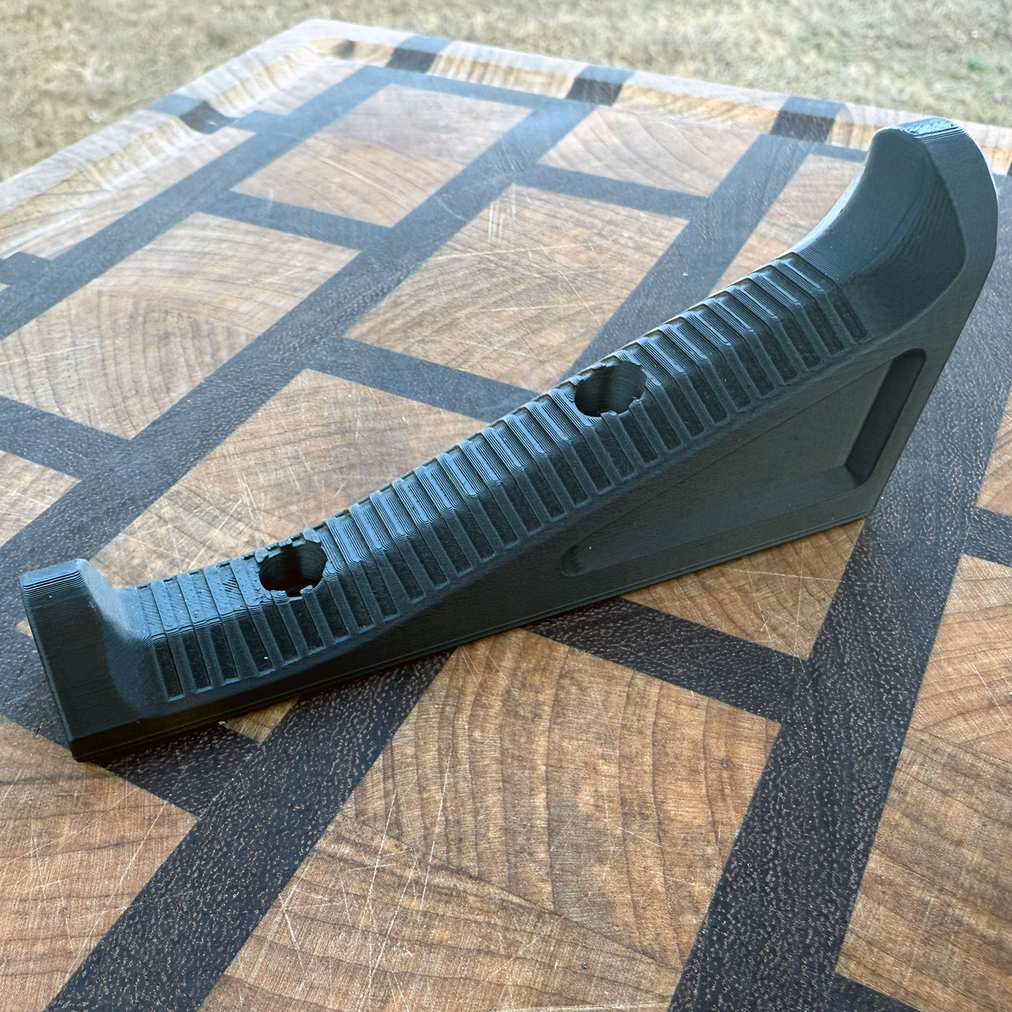 Slim Pickins Angled Foregrip